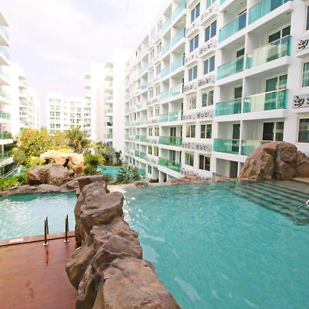 Amazon Residence By Pattaya Sunny Rentals Praia de Jomtien Exterior foto