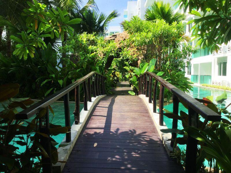 Amazon Residence By Pattaya Sunny Rentals Praia de Jomtien Exterior foto